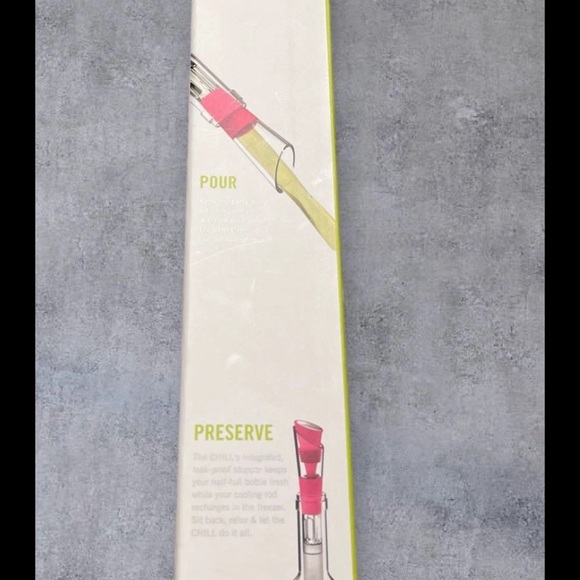 Wine Drink Saver Spout Bottle Stopper Chill Pour Preserve Pink Hostess Gift Bar - Picture 4 of 6